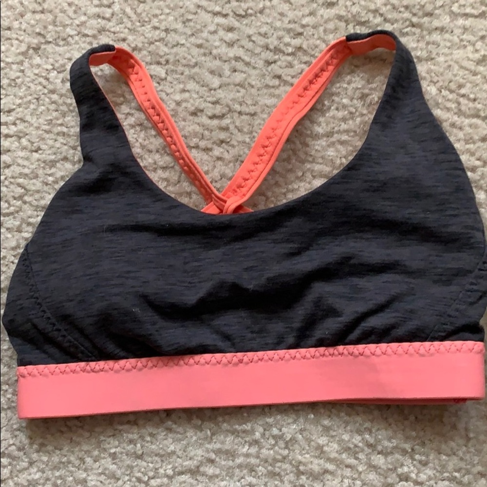 Sports bra